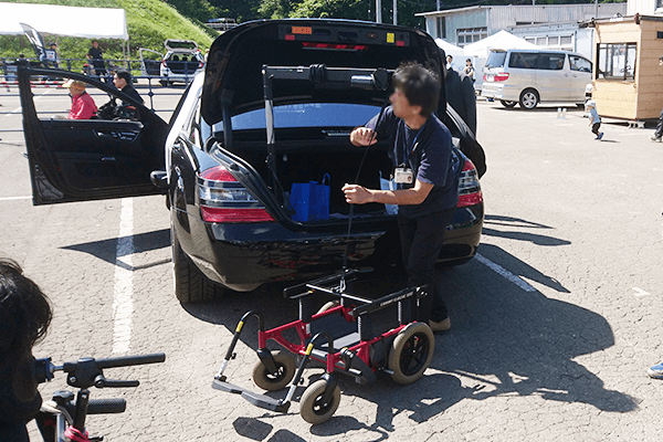 写真：福祉車両イベント出展の様子